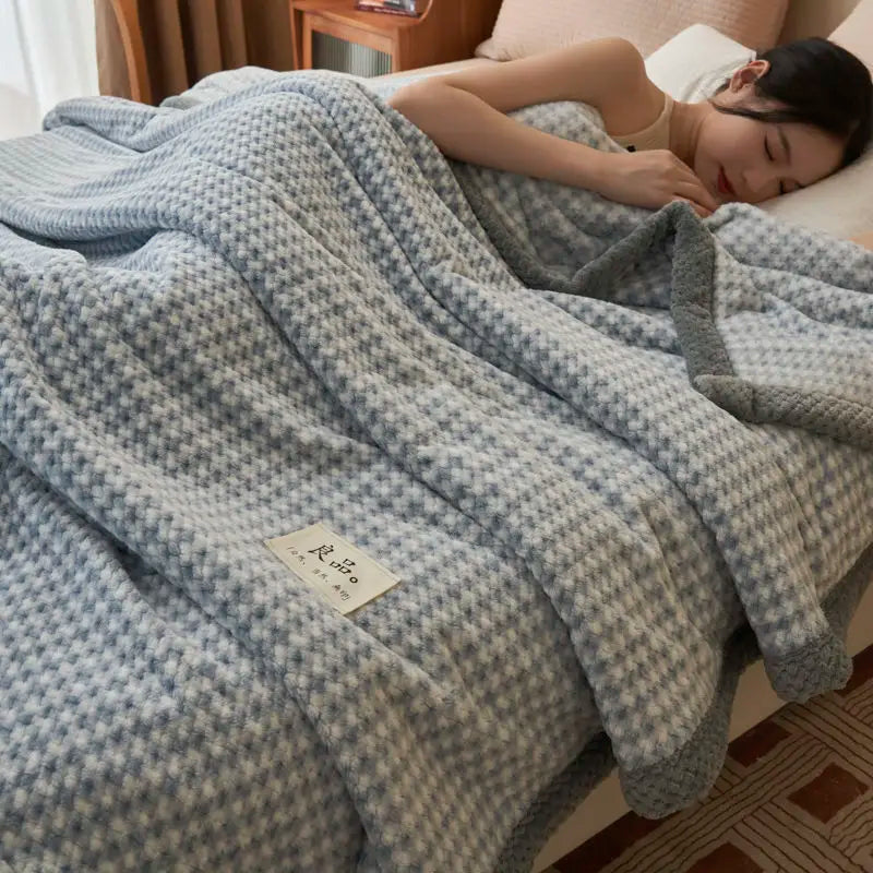 JUANNAI Sherpa Fleece Throw Blanket – Reversible, Soft & Fluffy Plaid