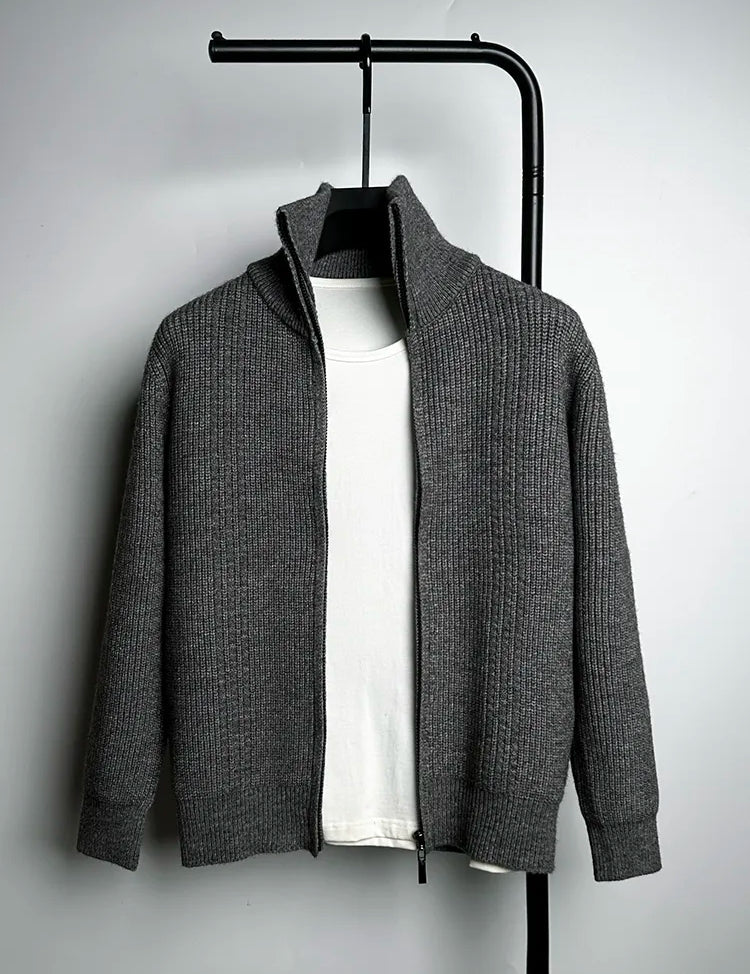 Effortless Style: Casual Men's Jacket with Zipper | Versatile Comfort